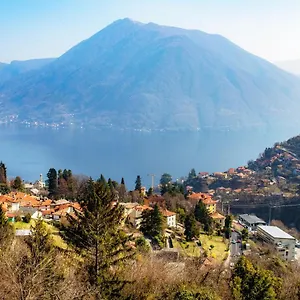  Apartment Vista Argegno - By Myhomeincomo