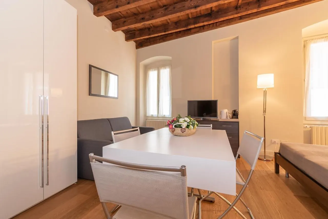 Palazzetto Il Mangano - F&L Apartment Bréscia