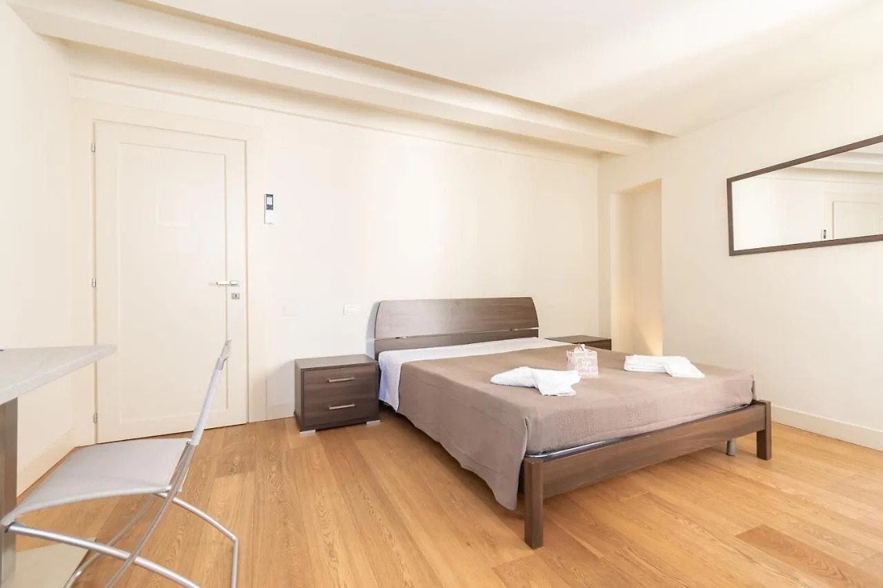 Palazzetto Il Mangano - F&L Apartment Bréscia