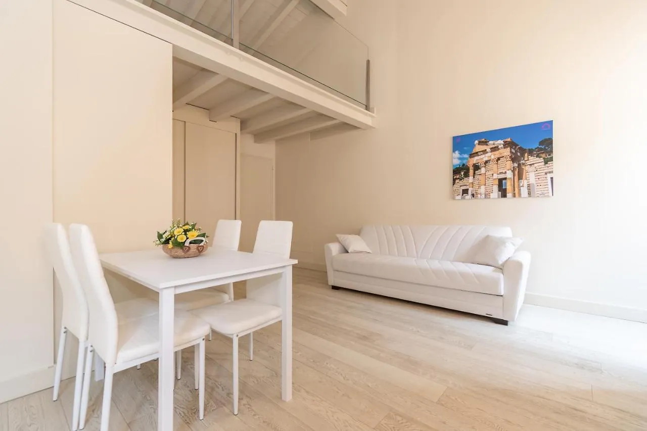 Palazzetto Il Mangano - F&L Apartment Bréscia 0*,