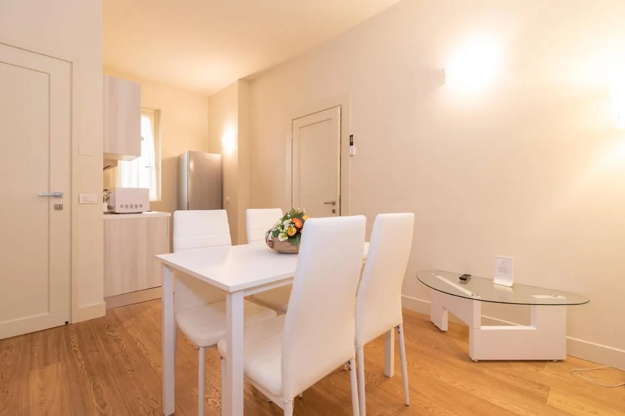Palazzetto Il Mangano - F&L Apartment Bréscia